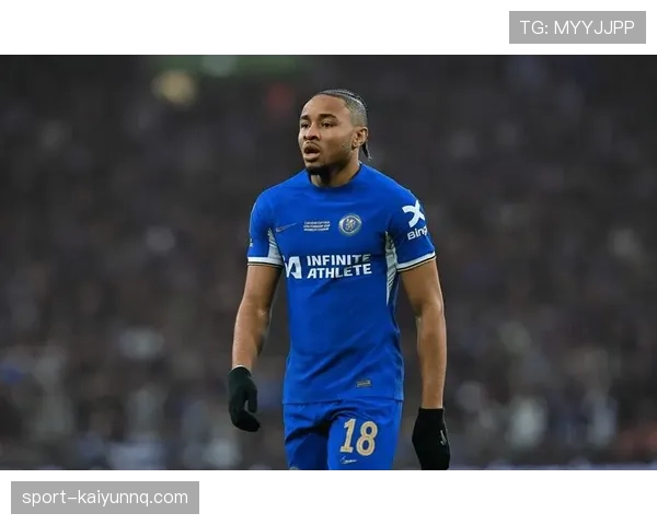 恩昆库在国家队关键战中的表现与作用解析