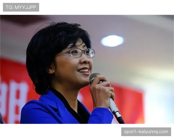 朱琳训练完直接拎爱马仕去吃米其林，这哪是打球啊